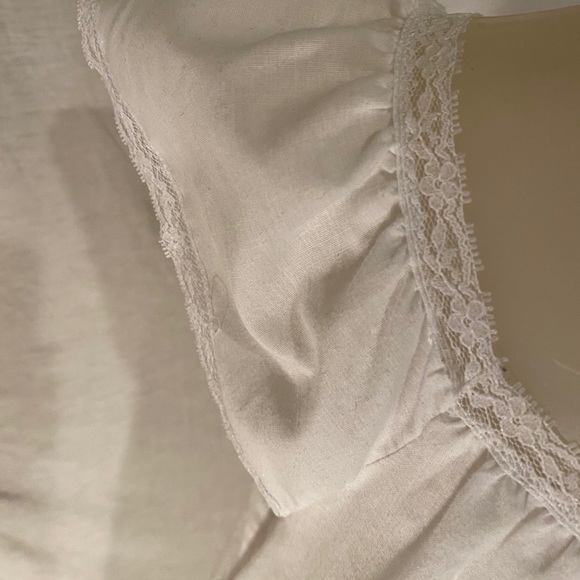 Take Nine Maternity 2PC white Robe & Nursing GownS - Picture 7 of 11